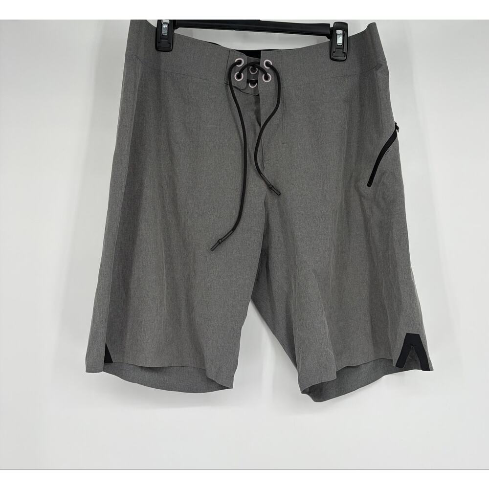 Lululemon Current State Board Shorts